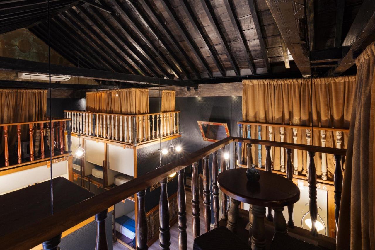 The Clock Hostel & Suites Cartagena Exteriör bild
